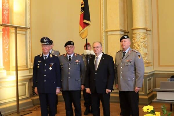 Kommandowechsel beim Landeskommando Sachsen-Anhalt