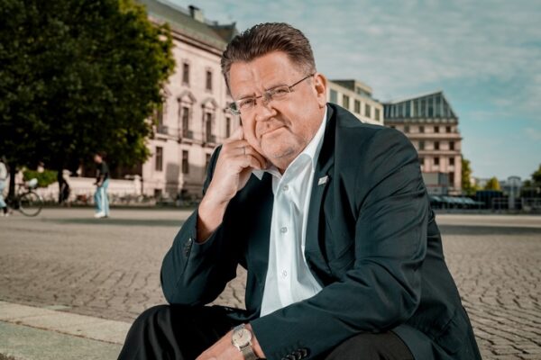 Stephan Brandner: Bundesbeauftragte als Kostenfalle – Pöstchen müssen abgeschafft werden